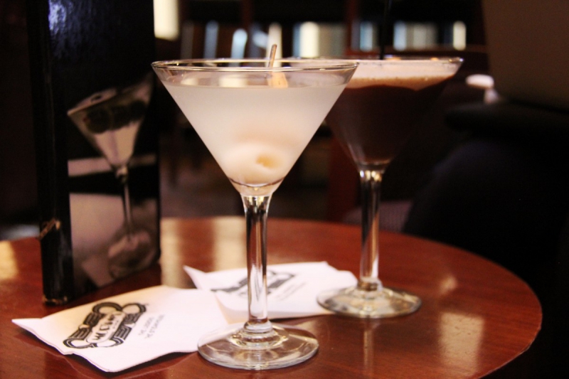 brasserie-LANTOSQUE-min_martini_bar_lychee_chocolate_alcohol_liquor_happy_hour_happy-910161